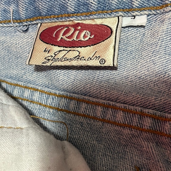 Vintage high waisted blue jean shorts - Picture 7 of 7